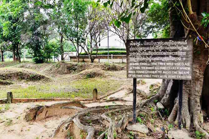 Choeung Ek "killing fields" un champ d’exécution et un cimetière sous Pol Pot