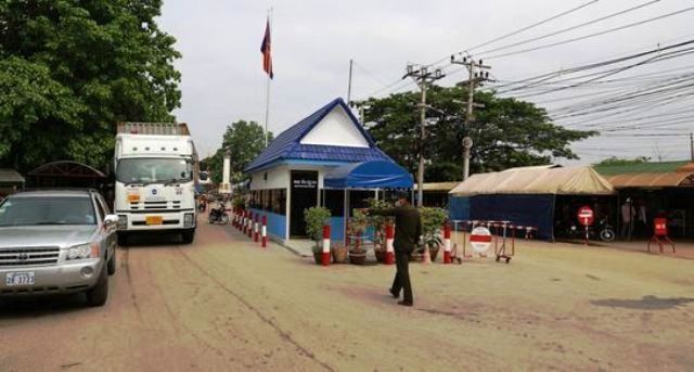 93 Les postes de frontière, la douane au Cambodge